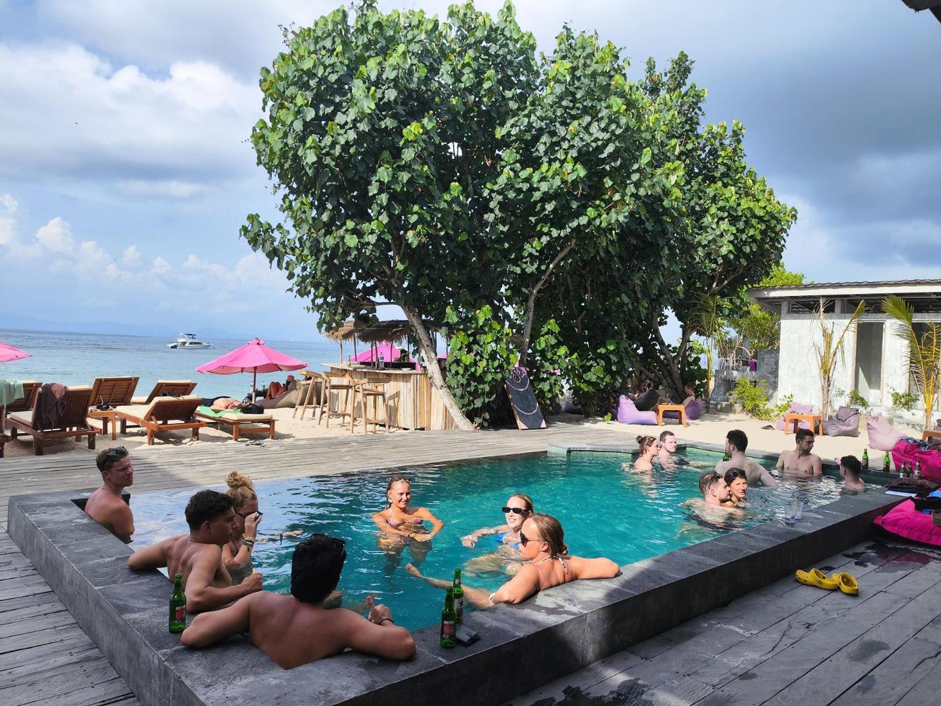 Lushy Hostel Nusa Penida Toyapakeh Zewnętrze zdjęcie